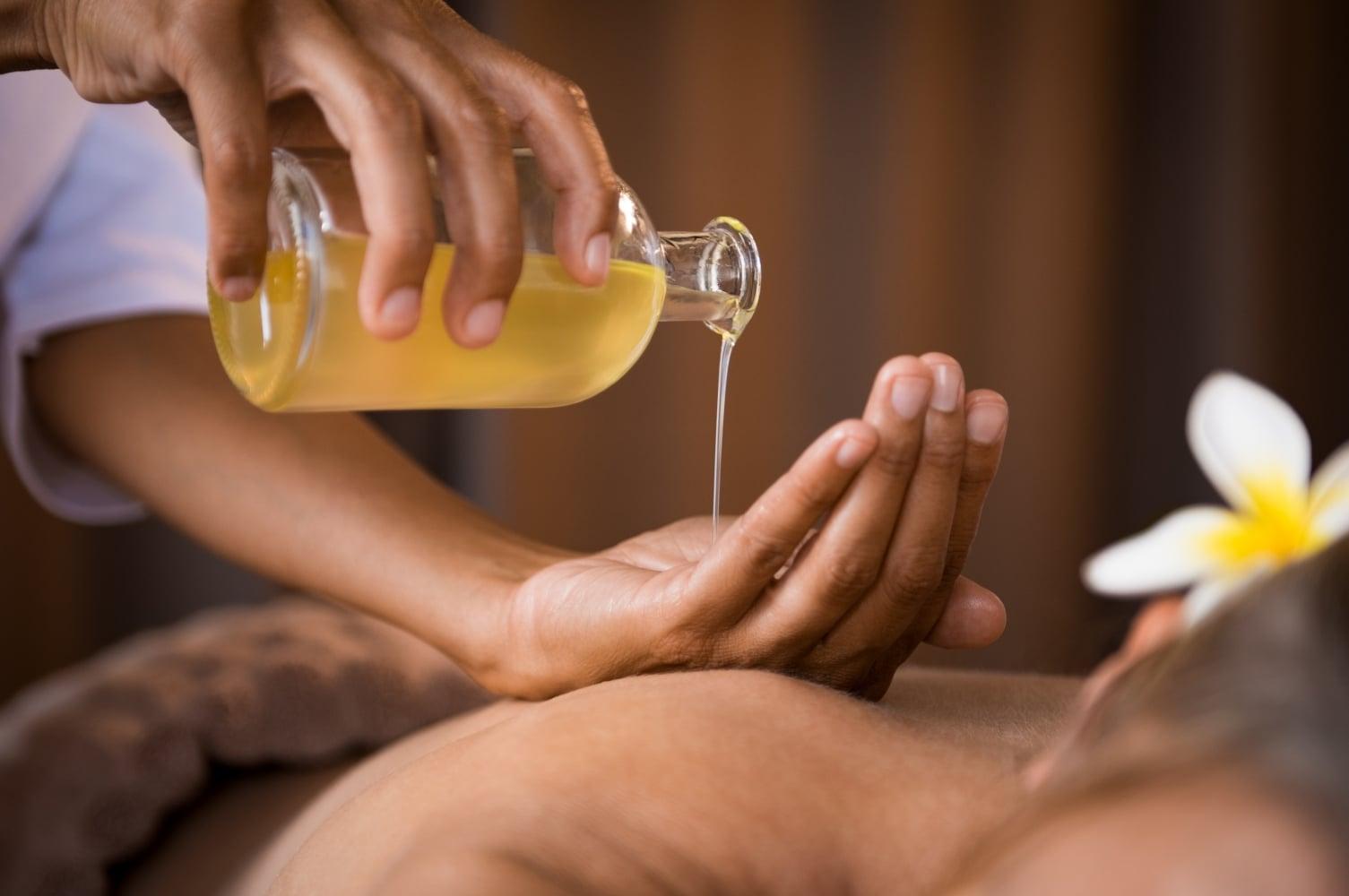 HOT OIL MASSAGE HOT OIL MASSAGE